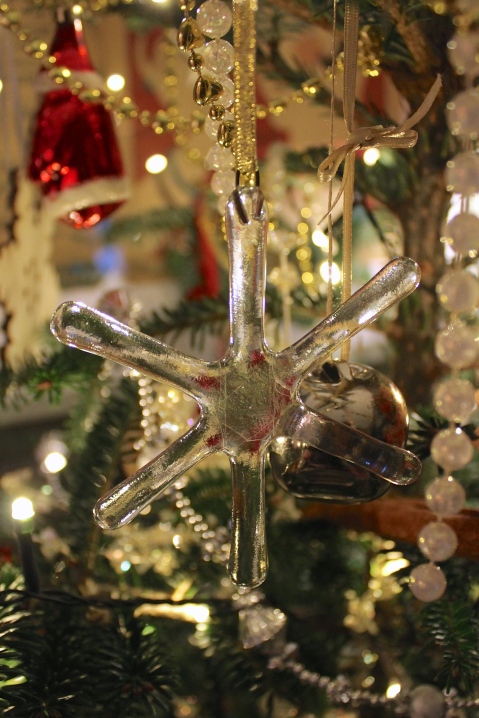 Kiln Arts glass snowflake  for Christmas 2014 - Joanna Thornhill for Stylist's Own Blog